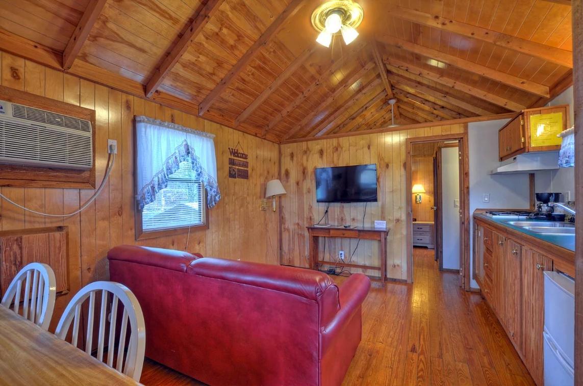 Riverbend Lodging Брайсон-Сити Экстерьер фото